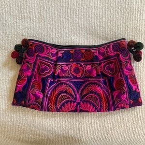 Embroidered fabric clutch